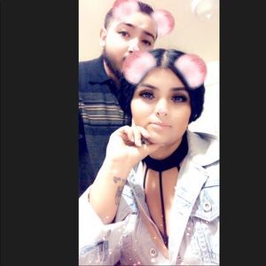 Meet your Posher, Denise